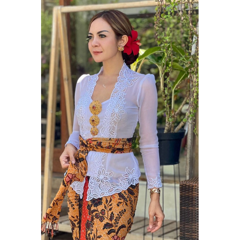 kebaya bordir motif terbaru terlaris termurah kebaya jadi juwita kebaya kutubaru kebaya encim kebaya