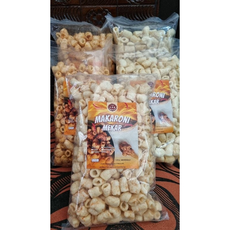 

MAKARONI MEKAR/JUMBO TIGA BERBINTANG