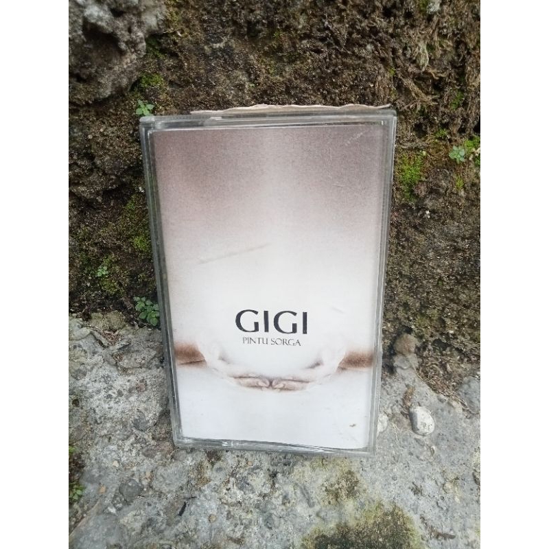 kaset gigi pintu surga