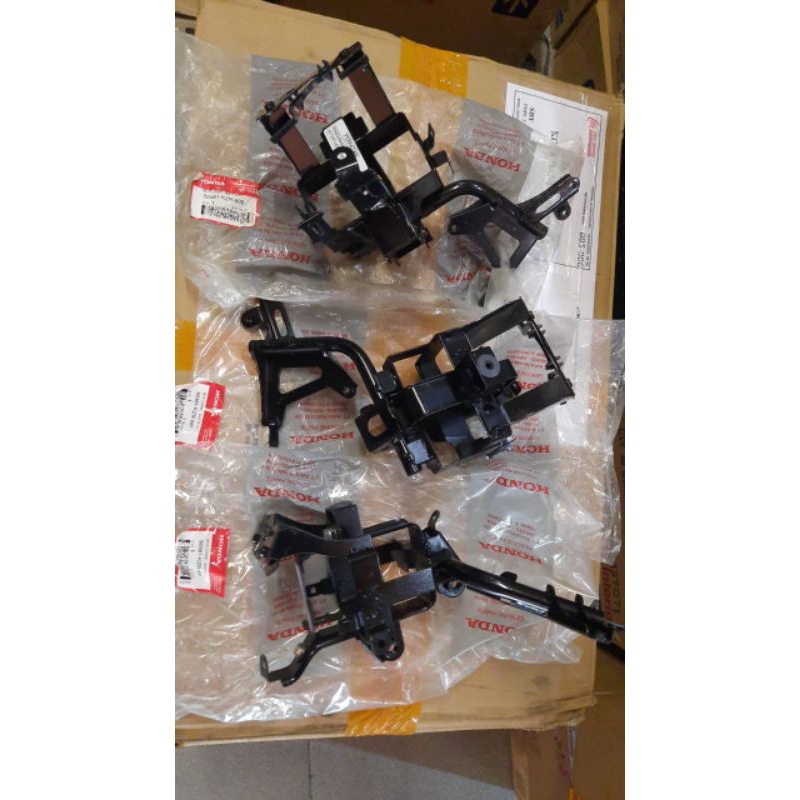 50381 KZR 600 RUMAH BOX ACCU VARIO 125 LAMA Fi ORIGINAL AHM