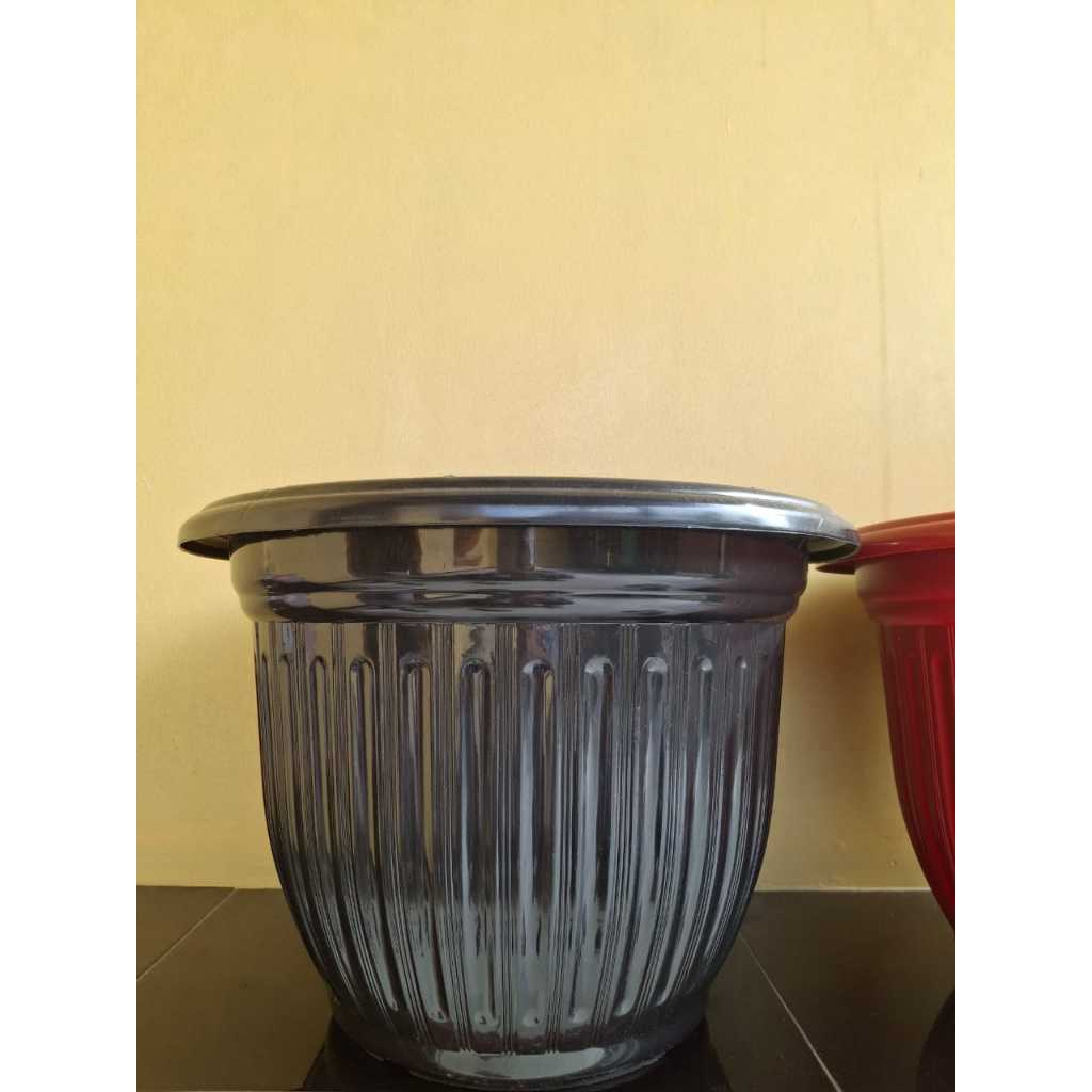 Pot Bunga Tanaman Plastik Hitam 35 Kuping - Pot Hitam Kuping / Pot Bunga Hitam 35
