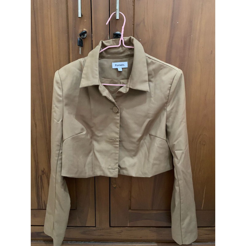 kemeja crop top pomelo