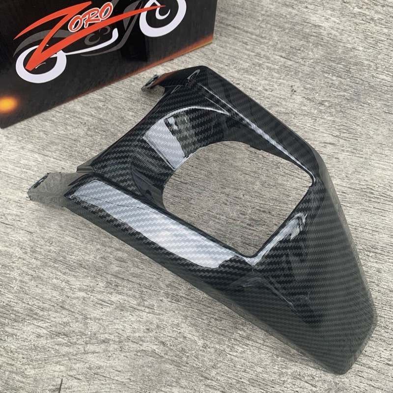 Tutup Body Tengah Dashboard Kunci Kontak Nmax New 2020-2024 Karbon Zoro