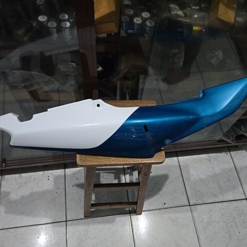 cover body samping kanan nsr sp150