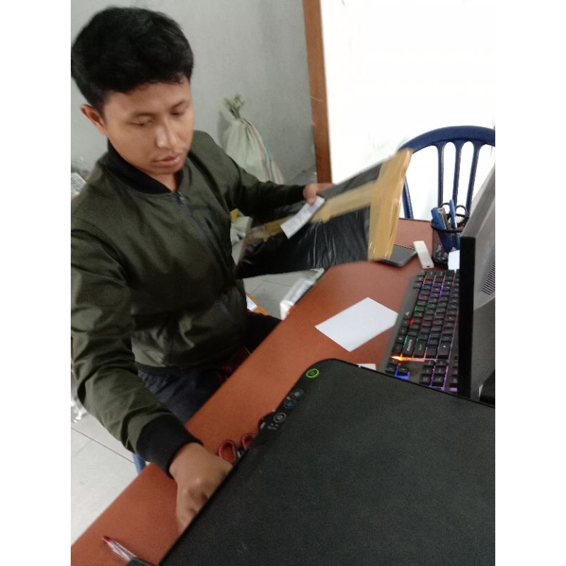 

kardus paking alat tani bintang lima