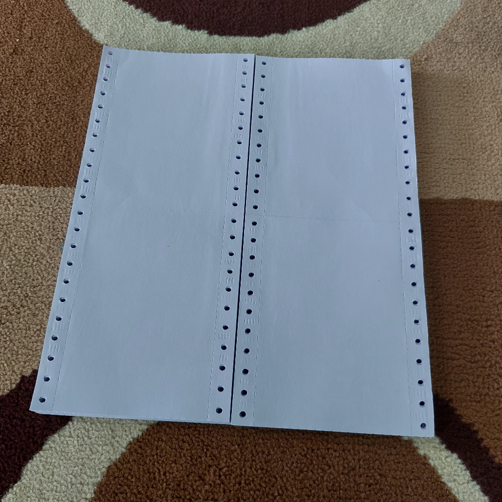 

KERTAS CONTINUOUS FORM STRUK PPOB PLN A4 BAGI 4 WARTEL 2 PLY 50 LEMBAR