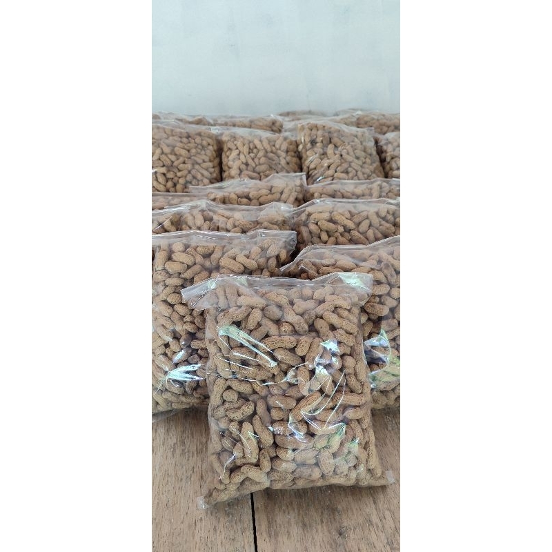 

1 KG - KACANG SANGRAI RENYAH DAN GURIH KHAS PANGANDARAN