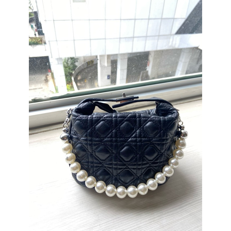 Tas Mutiara Hitam Preloved – Elegan & Unik | Cocok untuk Pesta / Kondangan | Stylish & Anggun Chic &