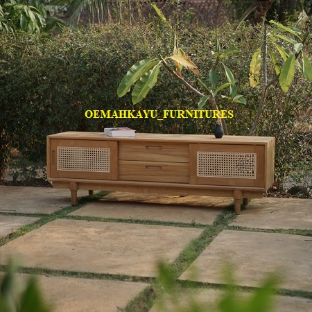 Buffet TV Kayu Jati – Bufet TV Retro Minimalis Pintu Sliding Anyaman