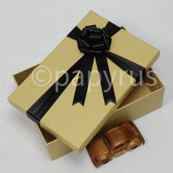 

PAPYRUS 20x30 Tinggi 10cm Kotak Kado Gift Box Hadiah V2