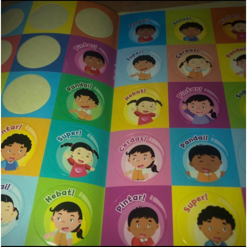 

stiker nilai sekolah/ stiker ujian soal sekolah / nilai Soal pelajaran | motif cewe & cowo (Random) bentuk bulat