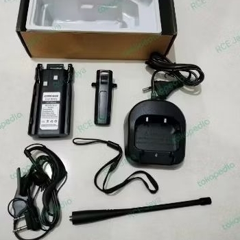 HT. Pofung, Comteck, Baofeng type UV82 Baterai, antena, charger