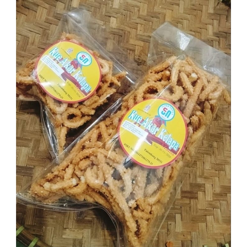 

kue akar kelapa varian manis dan keju