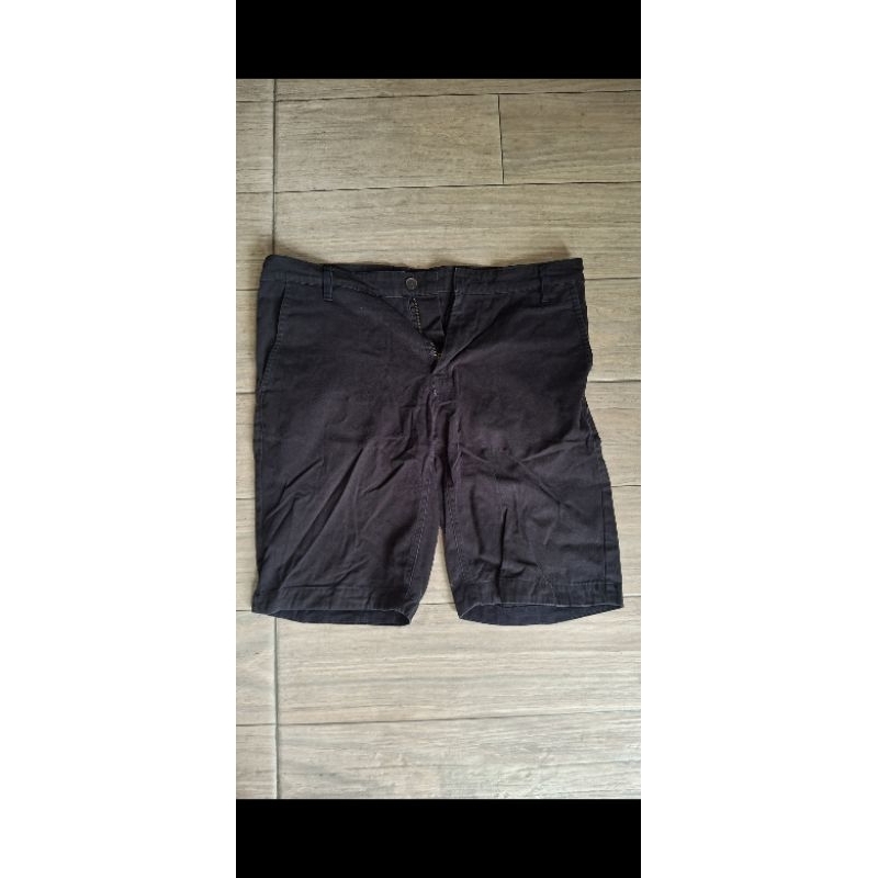 manzone celana pendek jeans hitam cowo preloved