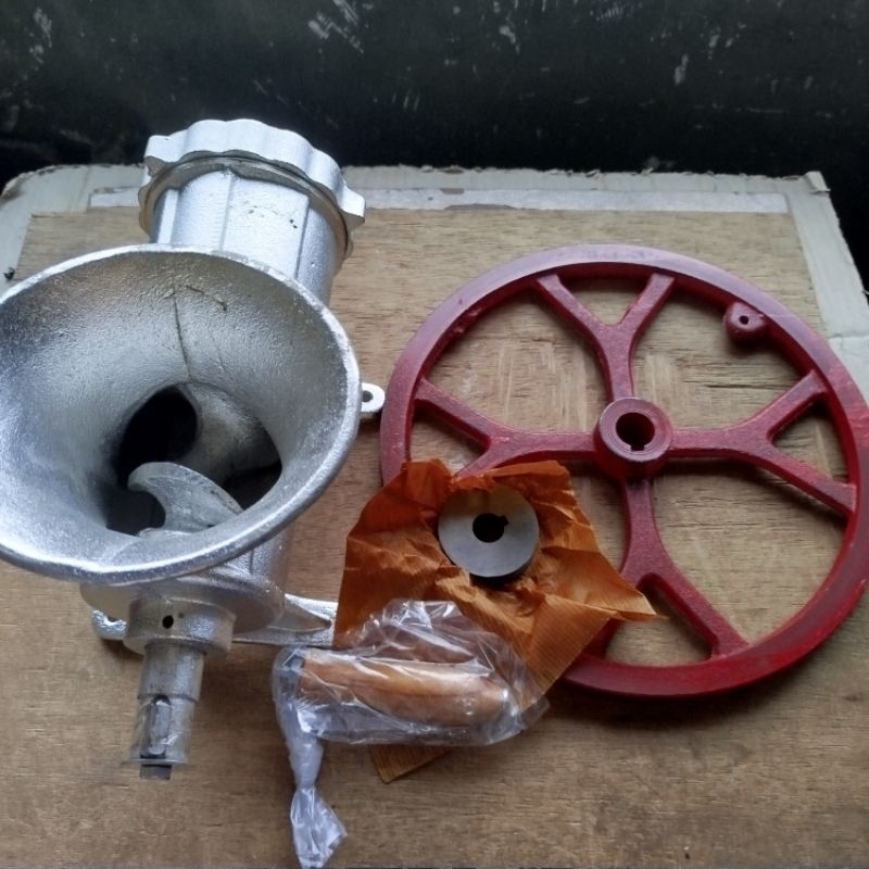 GILINGAN DAGING MANUAL NO 32 MEAT MINCER + PULLEY