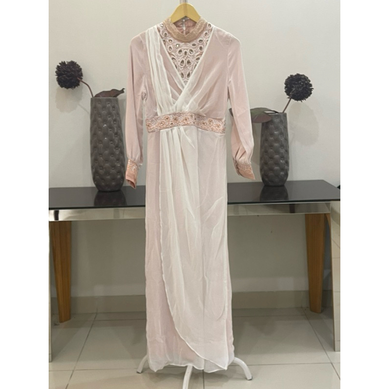 New with tag dress by SOLEMIO size M ( kecil )