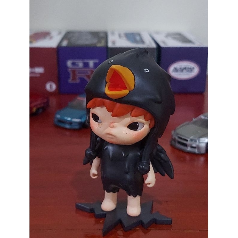 hirono popmart the crow