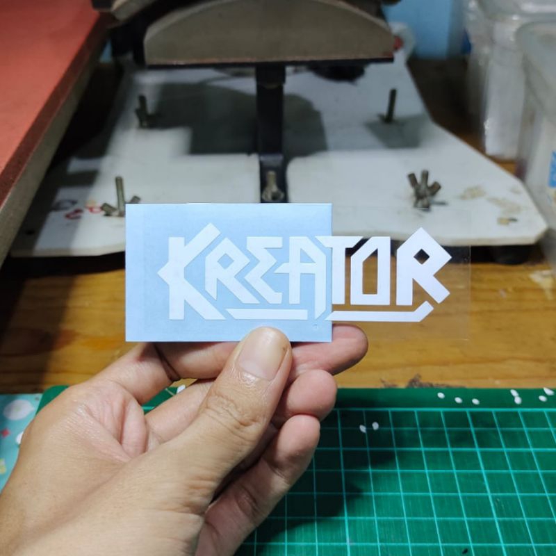 

stiker kreator sticker cutting custom murah