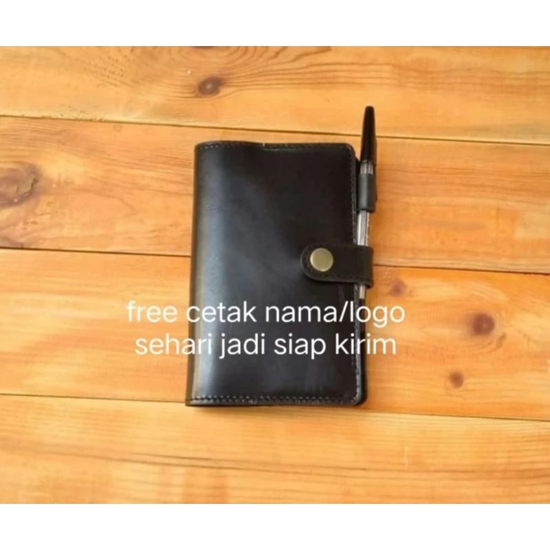 

cover buku agenda kulit sapi asli / cover kulit buku agenda hitam gratis nama dan logo