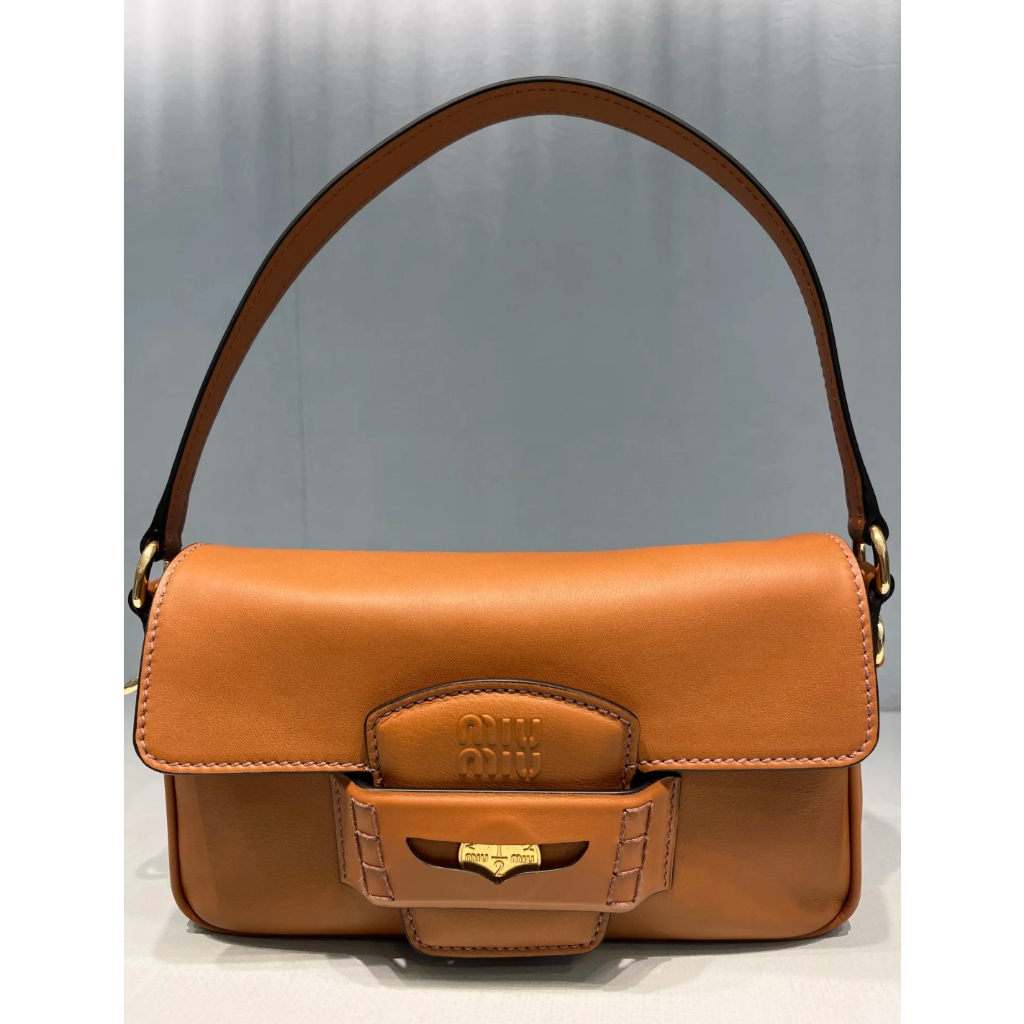 Miu Miu Miss Penny tas kulit sapi