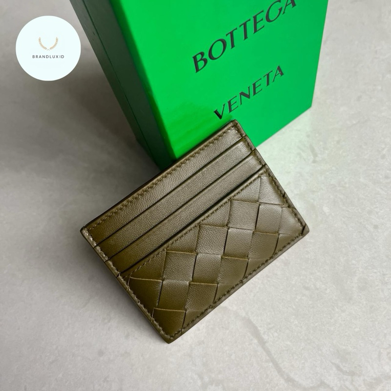 Bottega veneta intrecciato cardholder in olive oil 6cc+slot