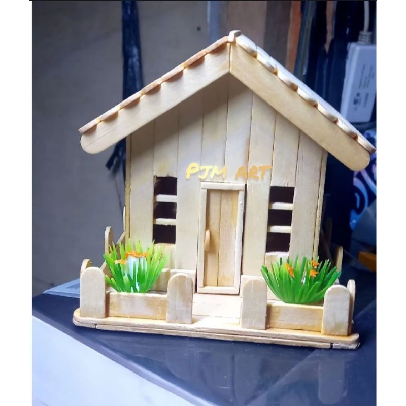 kerajinan Miniatir rumah minimalis (stik es krim)