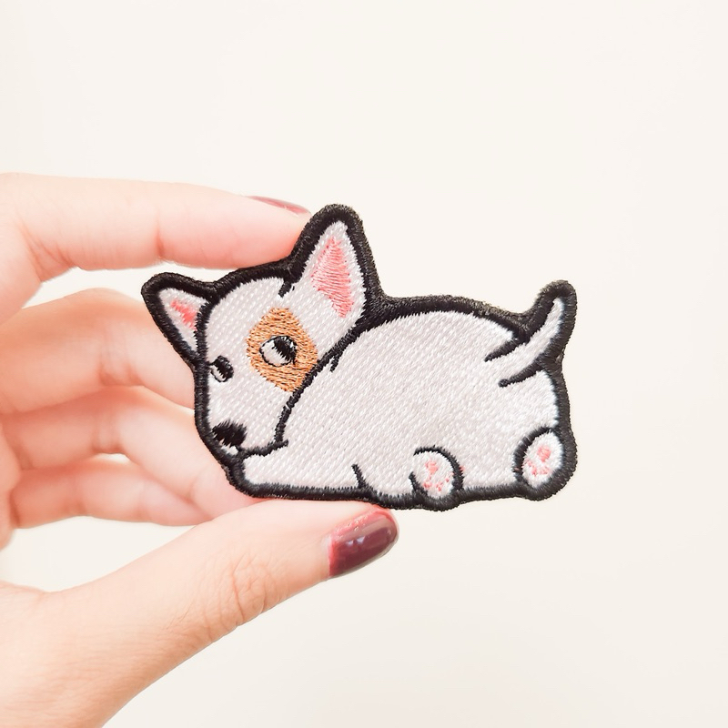 PATCH BORDIR DOG / BADGE BORDIR DOG BU.TT / PEEK DOG IRON PATCH