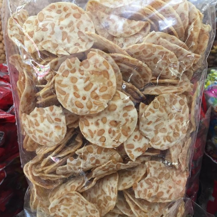 

KERIPIK TEMPE SAGU ASLI MAGELANG / KERIPIK TEMPE SAGU / KEMASAN SACHET SERBA 100 GAR,