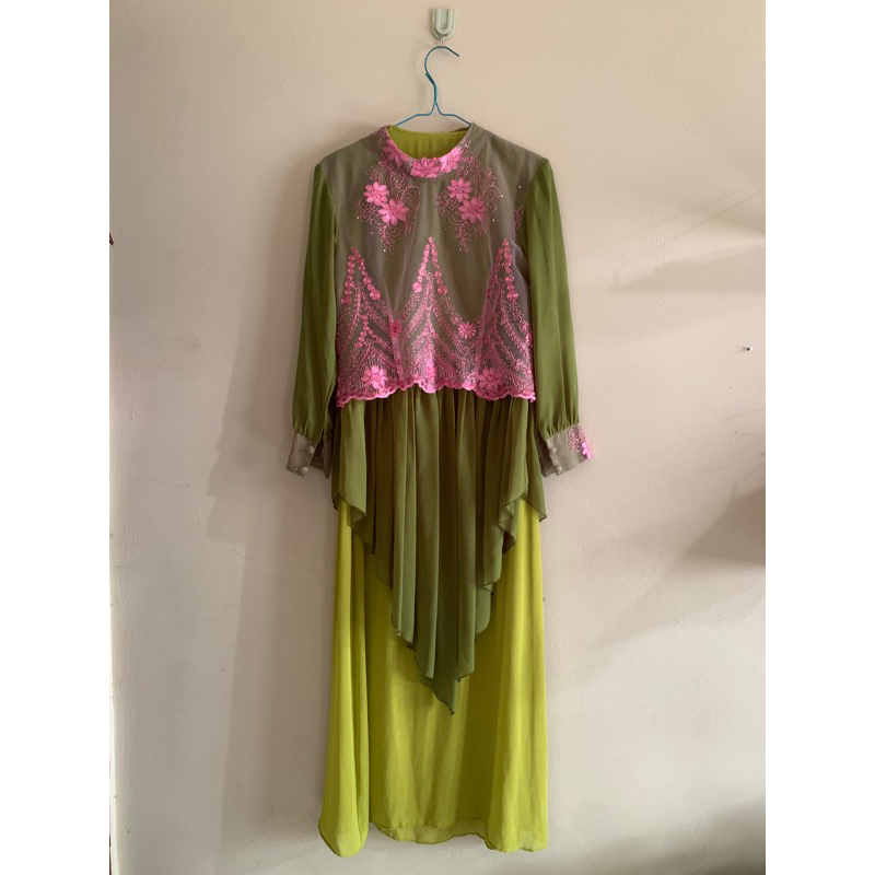 Dres Hijau Pink