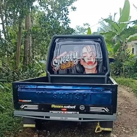 bemper belakang model herek Tersedia untuk mobil T120SS/Futura