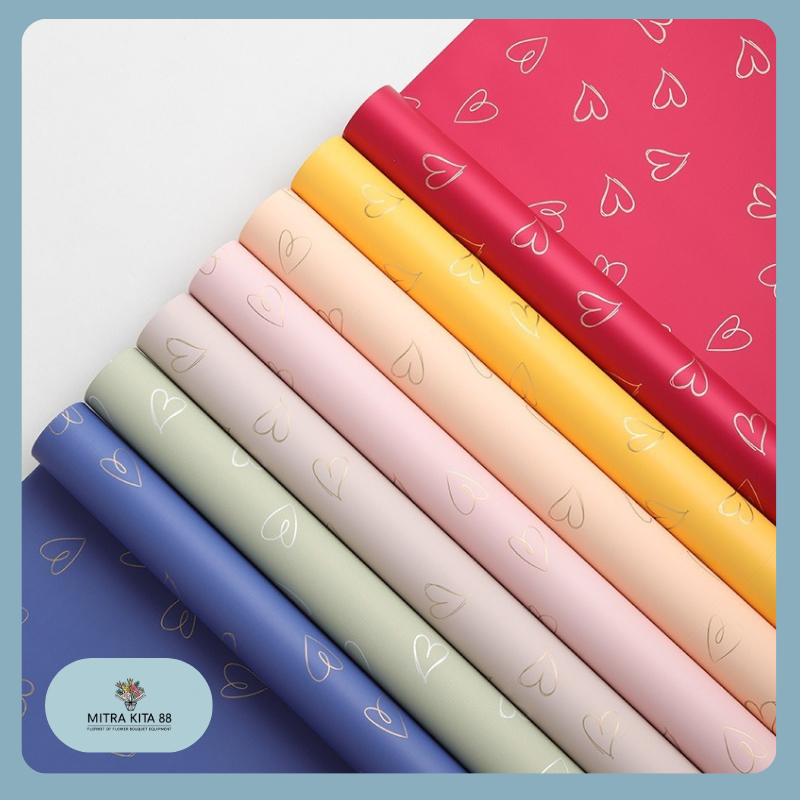 

Flower Wrapping Paper Love Korean Cellophane Kertas Bunga Buket Motif Love Garis KB068