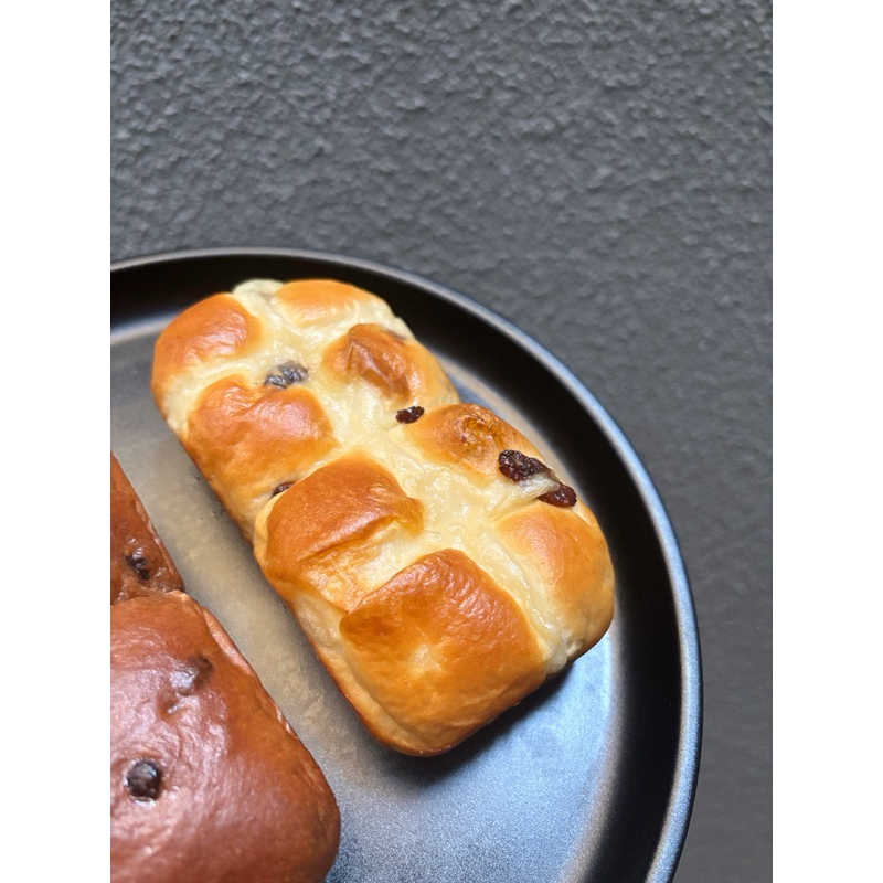 

CROSS BUN SOURDOUGH - DIGEMARIN (SEASONAL)