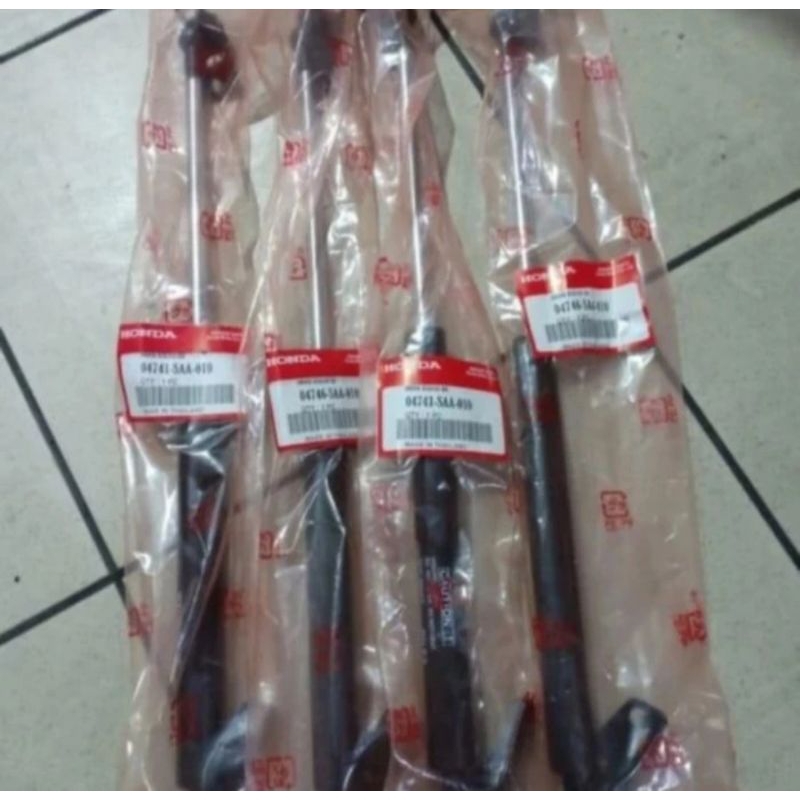 shock bagasi pintu belakang hidrolik bagasi mobil Honda jazz old