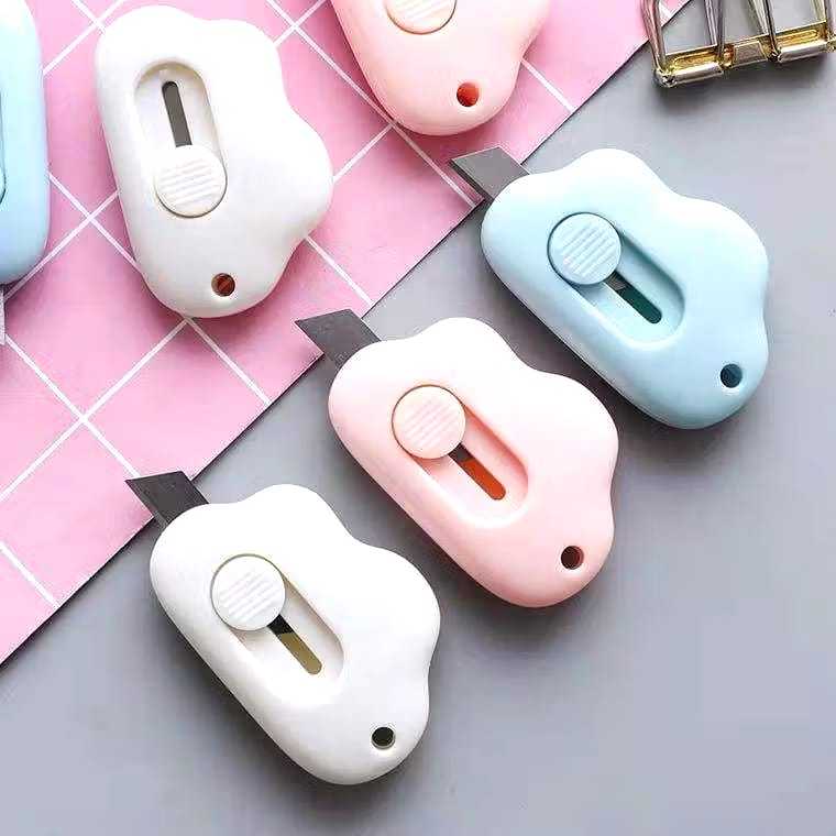

Mouseman - Cutter Mini Bentuk Awan Lucu Pisau Kecil Pemotong Kertas Portable