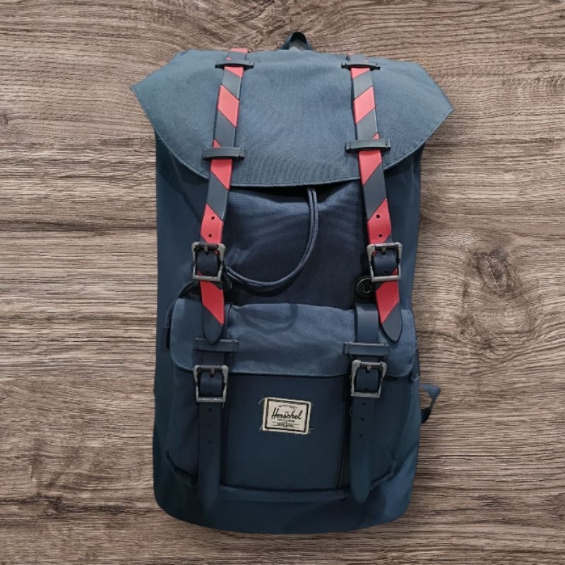 Tas Herschel Little America Second