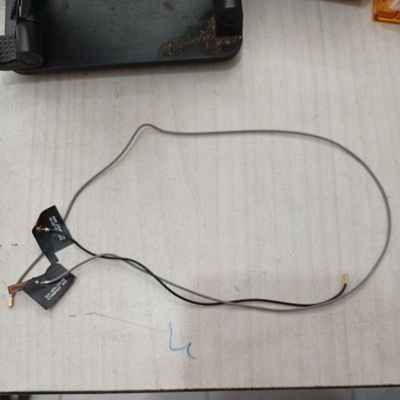 Kabel Antena Wifi Axioo Hype 1 Normal Tested Seken Original [ Penguat Sinyal Second ]