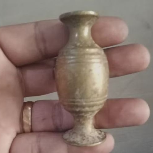 guci Kuningan temuan bisa buat tancap dupa