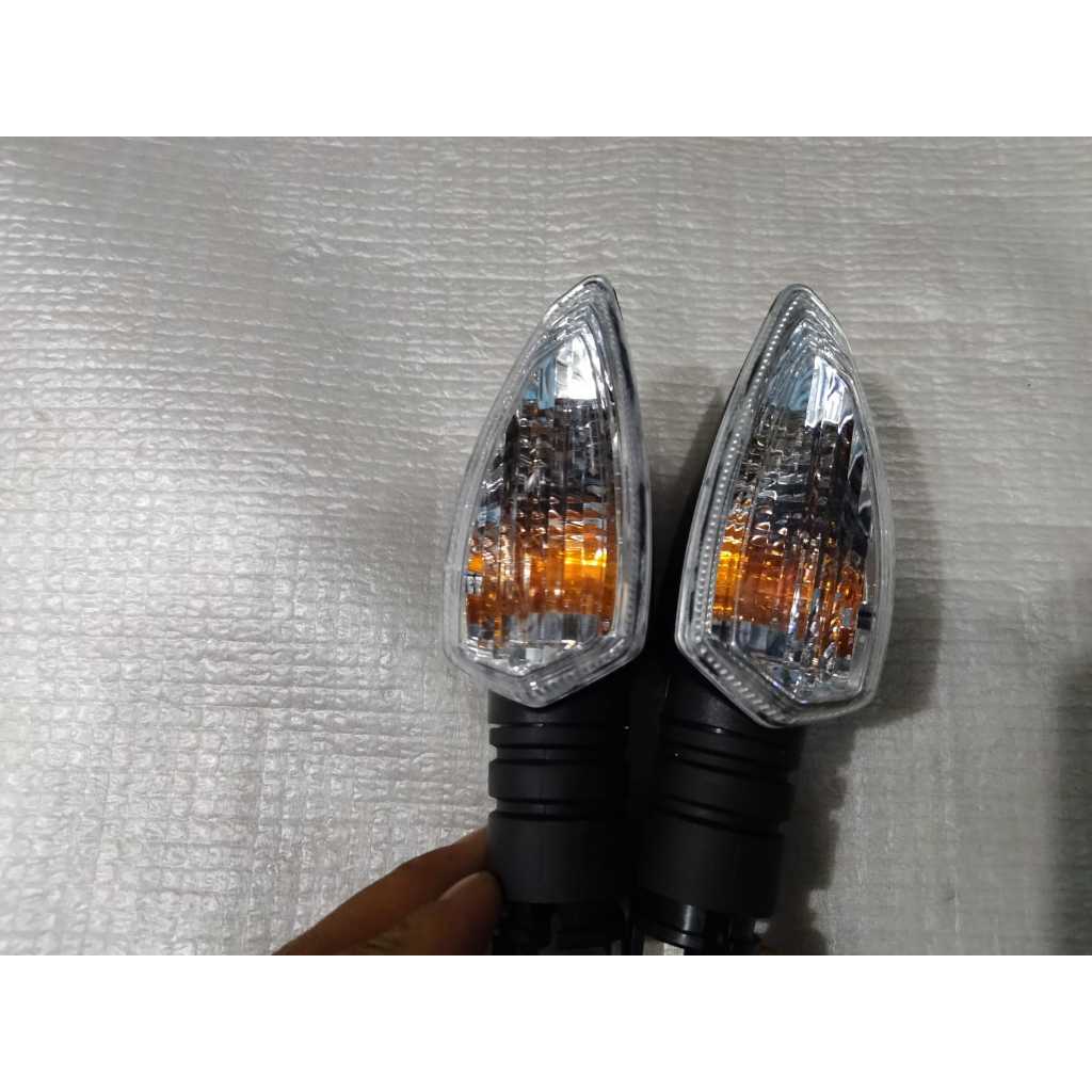LAMPU SEIN/SEN DEPAN/BELAKANG VIXION 2017-R15 NEW KANAN KIRI ORIGINAL