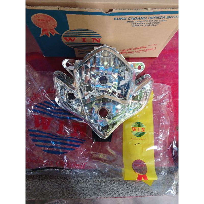 lampu depan satria fu 150 karbu old/reflektor satria fu150 old/reflektor head lamp/satria fu