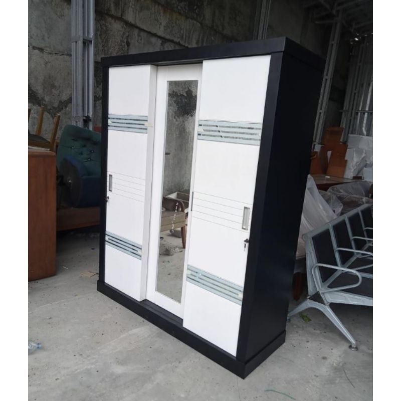 Lemari Pakaian 3 Pintu , Lemari Minimalis Sliding Door, Lemari Blokteak