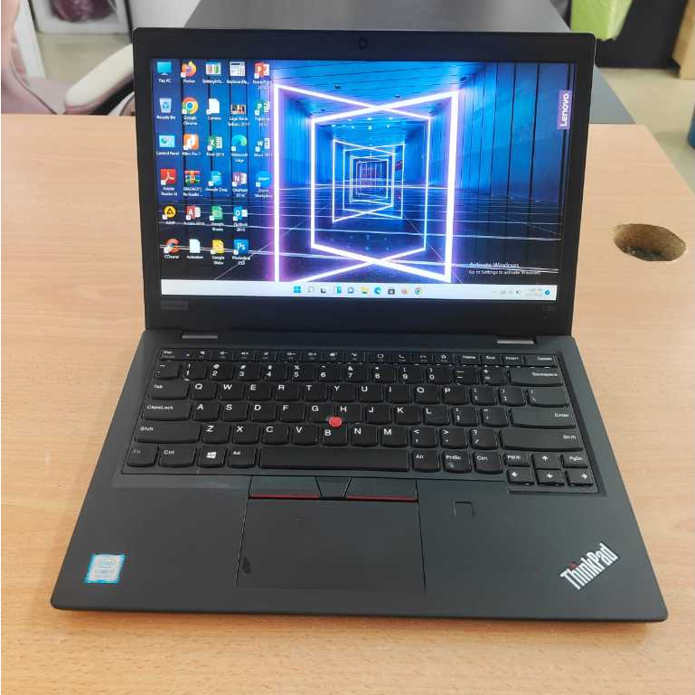 Laptop Second Lenovo Thinkpad L380 / Core i7 Gen 8