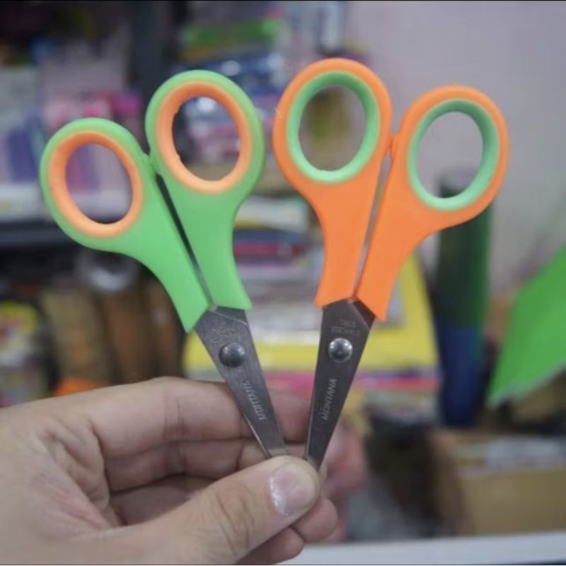 

[ GUNTING WARNA WARNI ] GUNTING KERTAS Kecil Warna Kombinasi 12CM Gunting Stainless Pemotong Serbaguna