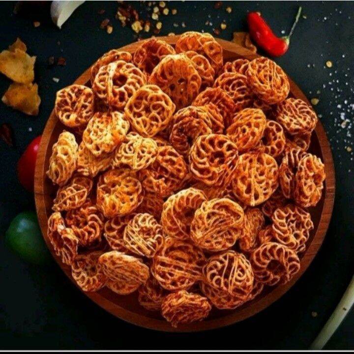 

1kg | KERUPUK SEBLAK RAFAEL BANTET/KERUPUK RAFAEL BANTET/KERUPUK MAWAR BANTET/PEDAS/ORIGINAL/BALADO/1KG/500GR/250GR ENAK