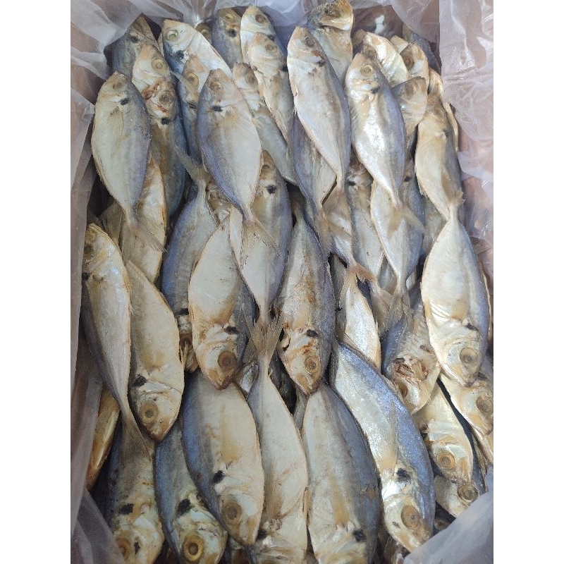 

Ikan Asin Selar Segar/Ikan Asin Selar Murah 1kg Kualitas Super