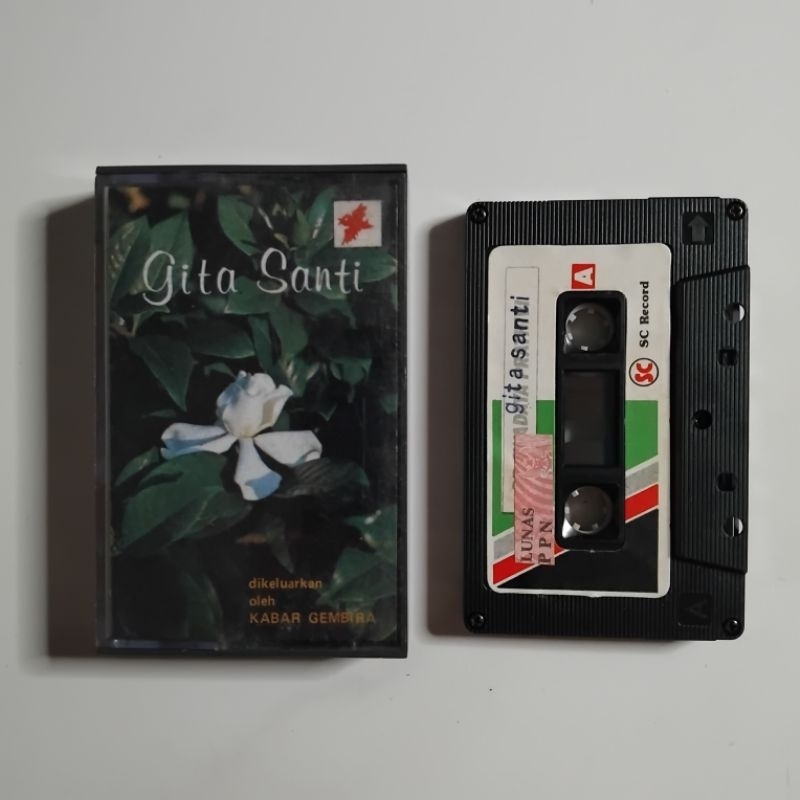 Kaset Pita Rohani Gita Santi Theodorine Teresia Tirtabrata