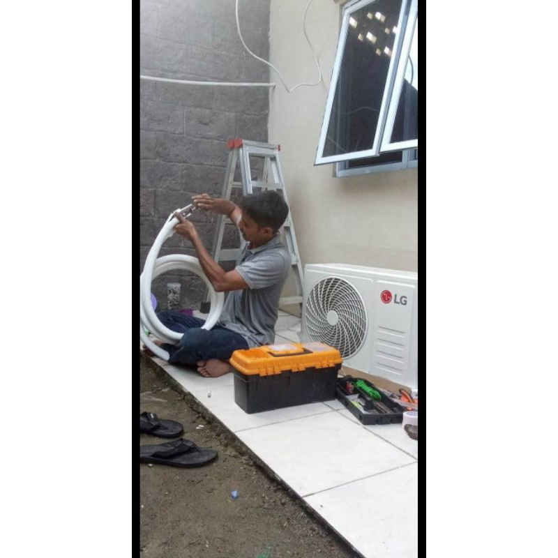 jasa servis AC tidak dingin,AC bocor,jasa bongkar pasang AC,tukar tambah AC, servis mesin cuci,servi