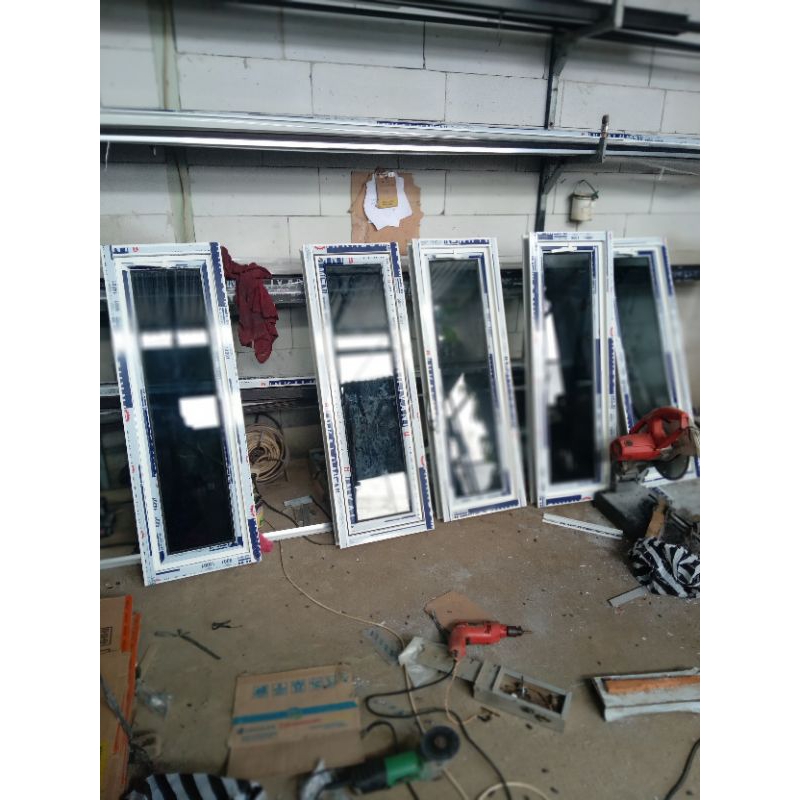 jendela aluminium ukuran 50 x 200