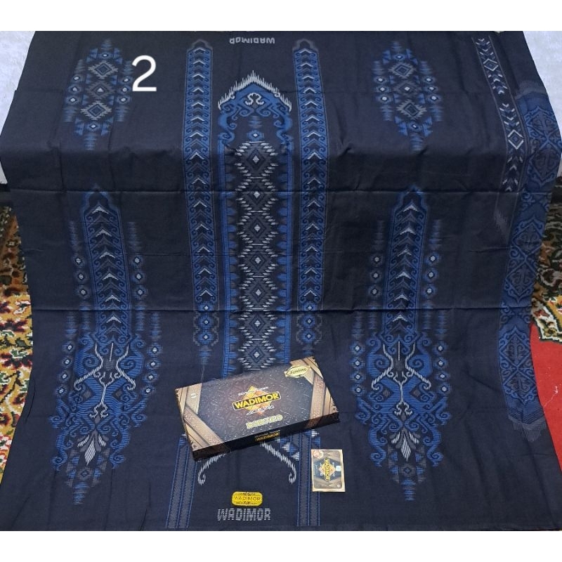 Sarung Wadimor Motif BHS