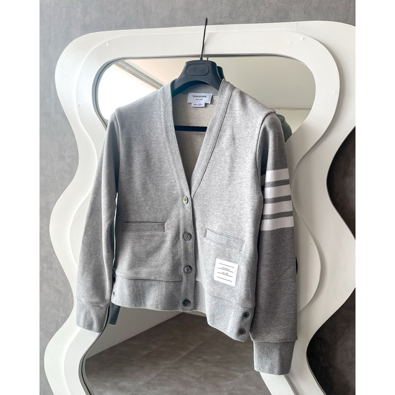 V-Neck Botton Cardigan 4-Bar Light Grey