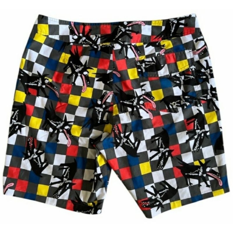 celana pendek quiksilver